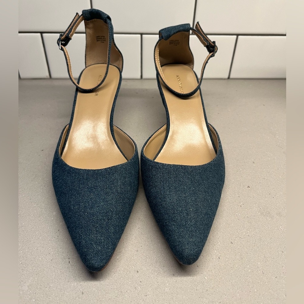NWOT ⭐️ Ann Taylor Jean Kitten Heel - size 7.5 - Picture 11 of 11